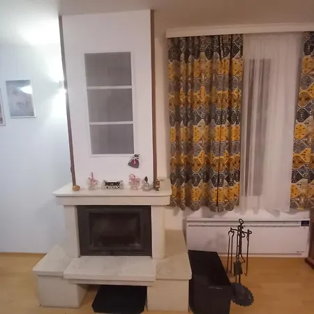 Appartement 9 *